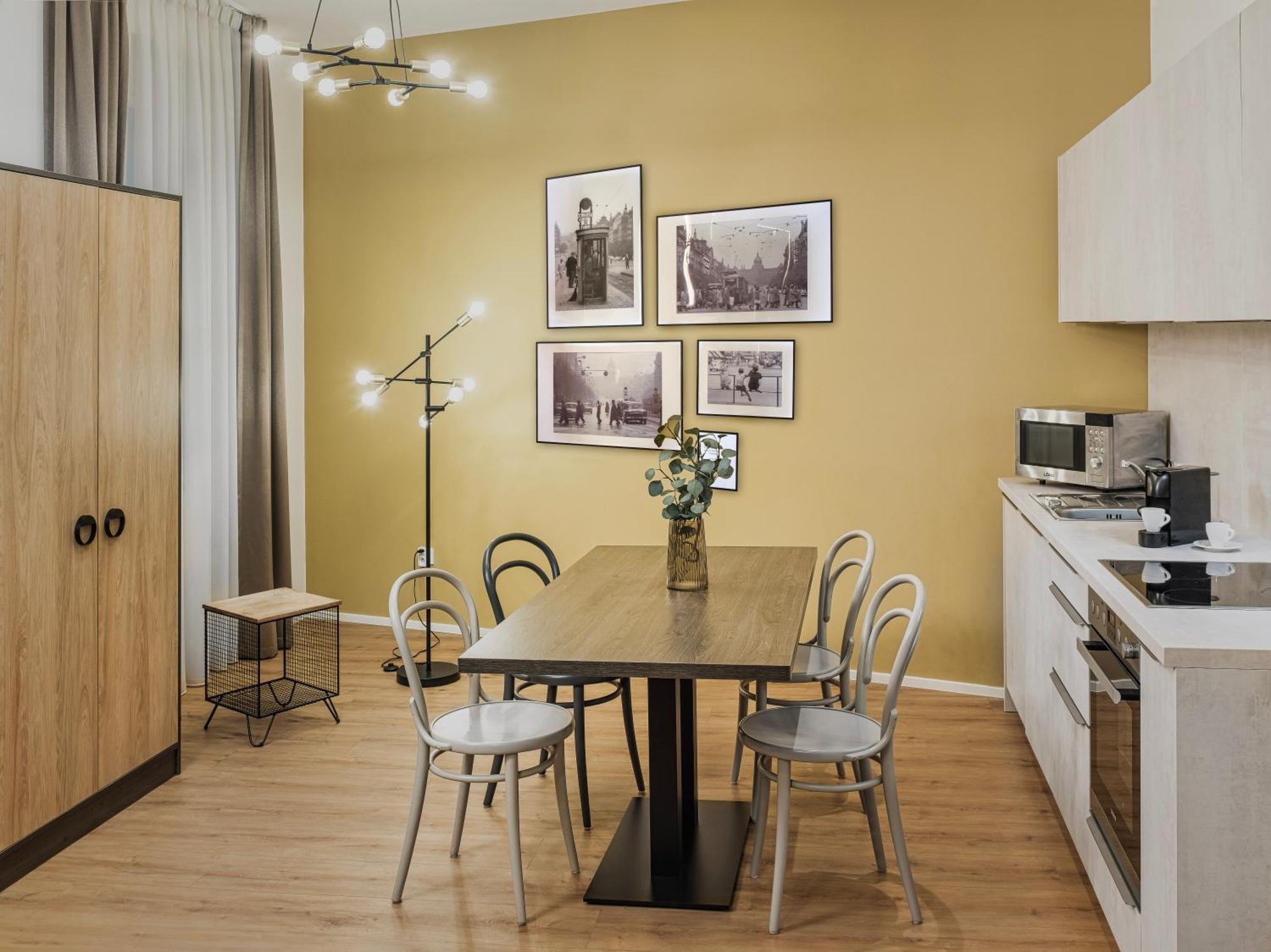פראג Vn48 Suites By Adrez מראה חיצוני תמונה